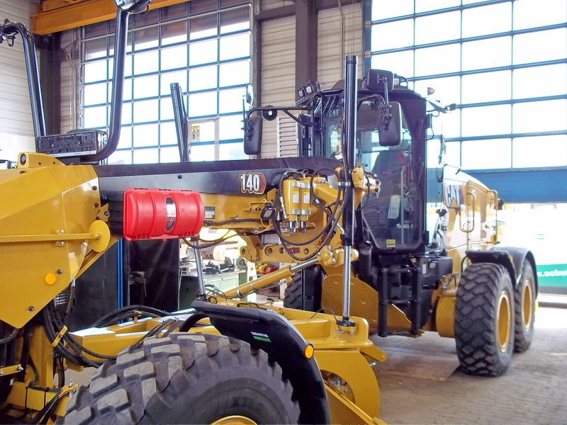 CAT-140-15A_Motorgrader (1)